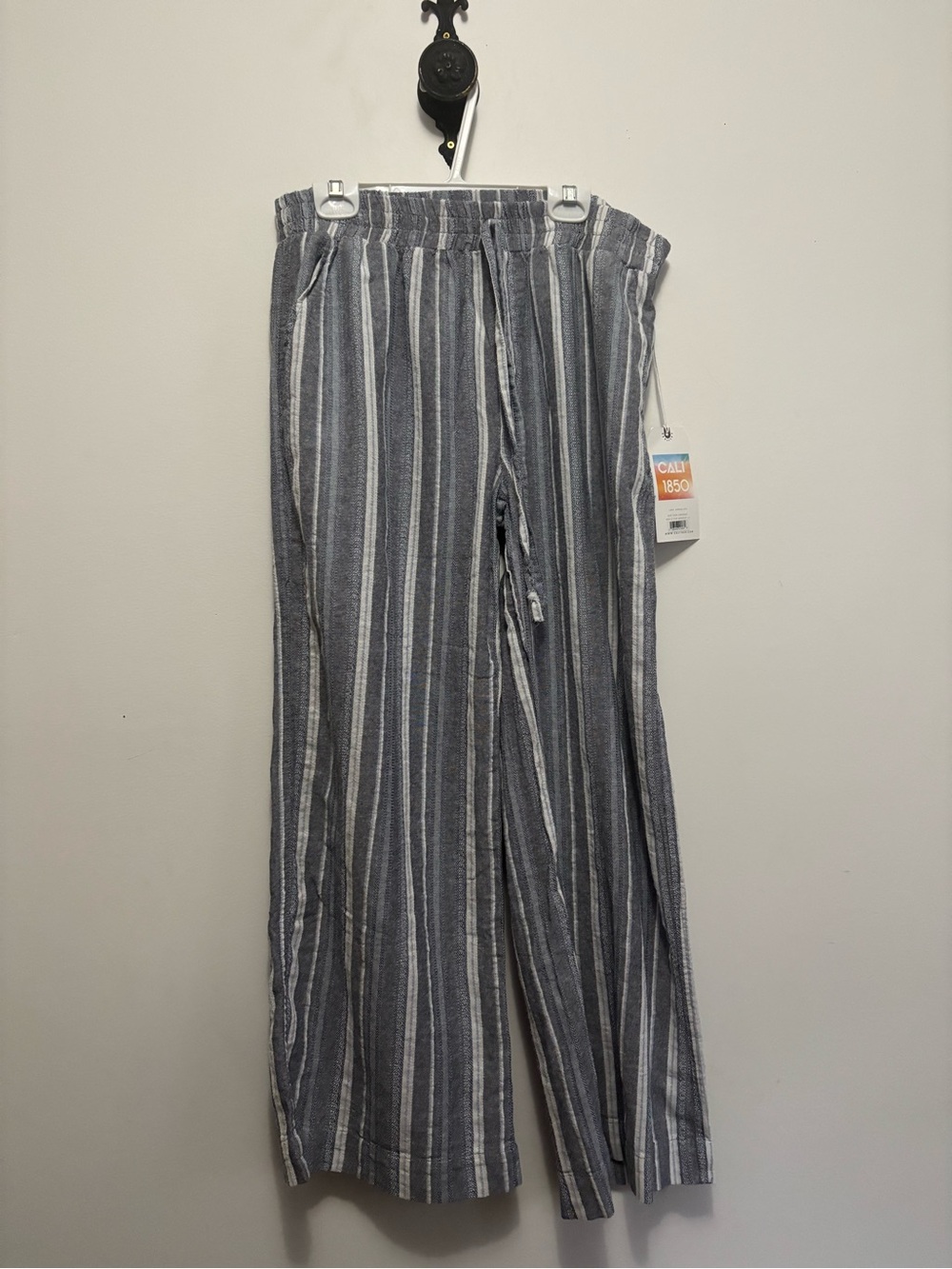 Wide Leg Stripe Pants in Gray — Lightweight Pull-On Trousers